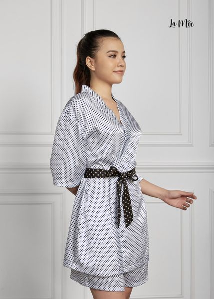 BỘ MẶC NHÀ NGẮN MÀU TRẮNG CHẤM BI, SATIN LỤA KOREA