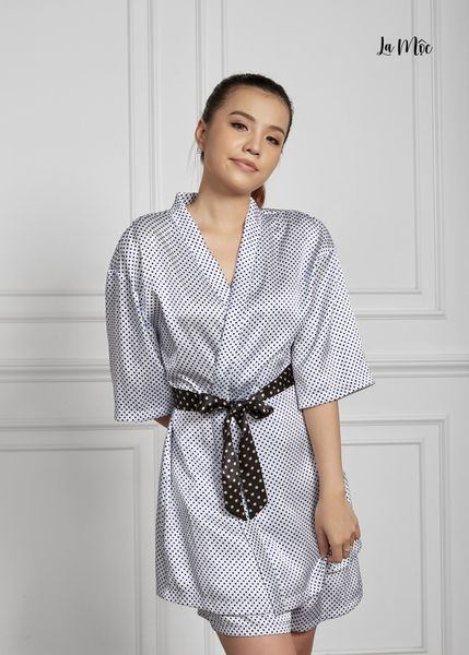 BỘ MẶC NHÀ NGẮN MÀU TRẮNG CHẤM BI, SATIN LỤA KOREA