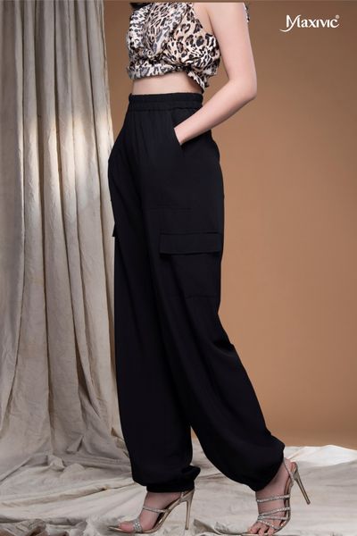 Quần nữ xen lụa đen túi hộp rút ống