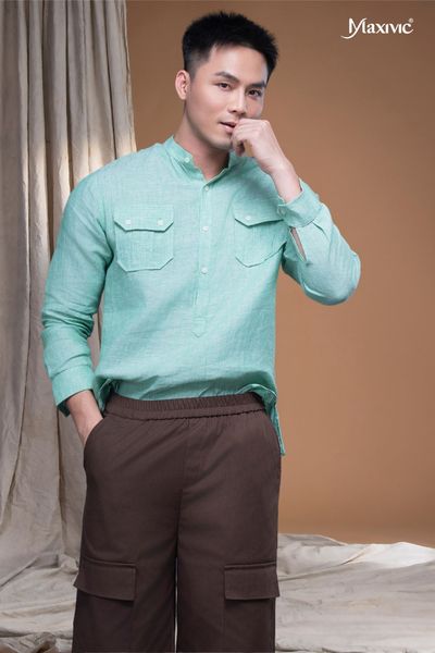 Quần nam kaki nâu đậm ngắn túi hộp Maxivic