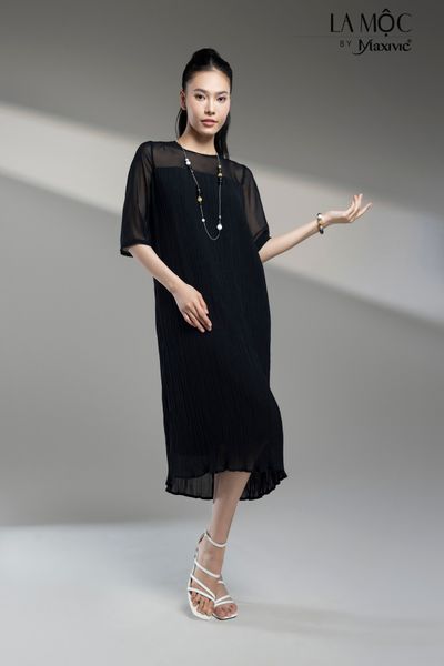 ĐẦM VOAN SUÔNG ĐEN TAY LỬNG