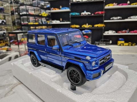  Xe mô hình Mercedes Benz G63 AMG,tỷ lệ 1/18 AutoArt 