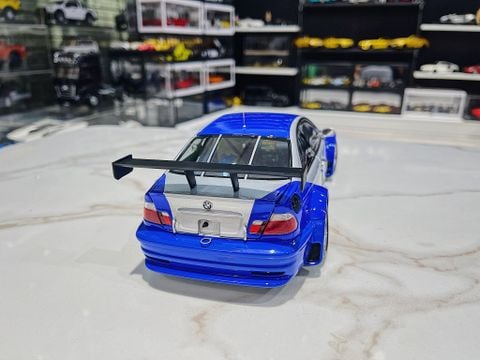  Xe mô hình BMW M3 GTR E46,tỷ lệ 1/18 DCN 