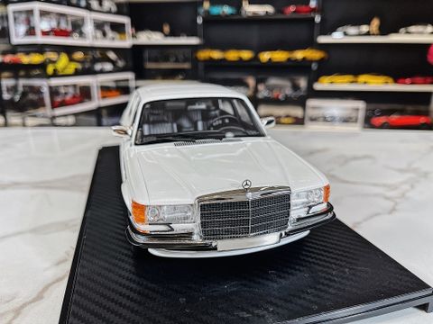  Xe mô hình Mercedes Benz 450 SEL 6.9 AMG 