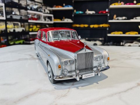 Mô hình xe Rolls Royce Phantom VIII