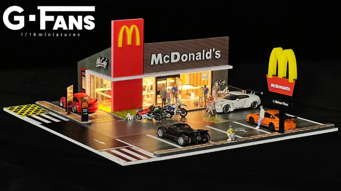 SA BÀN DIORAMA MCDONALD'S BUILDING,TỶ LỆ 1/64