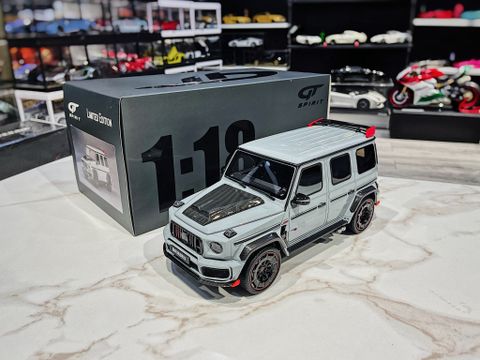 Bộ 2 xe mô hình tĩnh 118 Hotwheels Elite và Kyosho 143