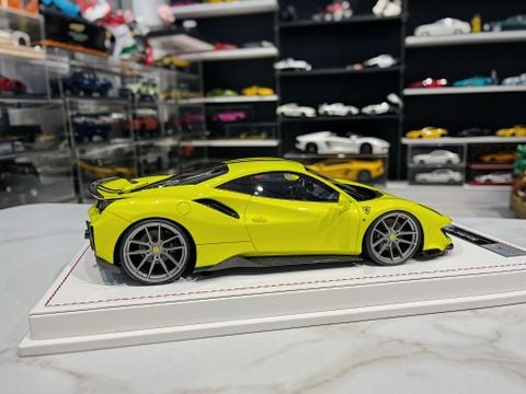  XE MÔ HÌNH FERRARI 488 PISTA NOVITEC ACID GREEN,TỶ LỆ 1/18 IVY MODEL 