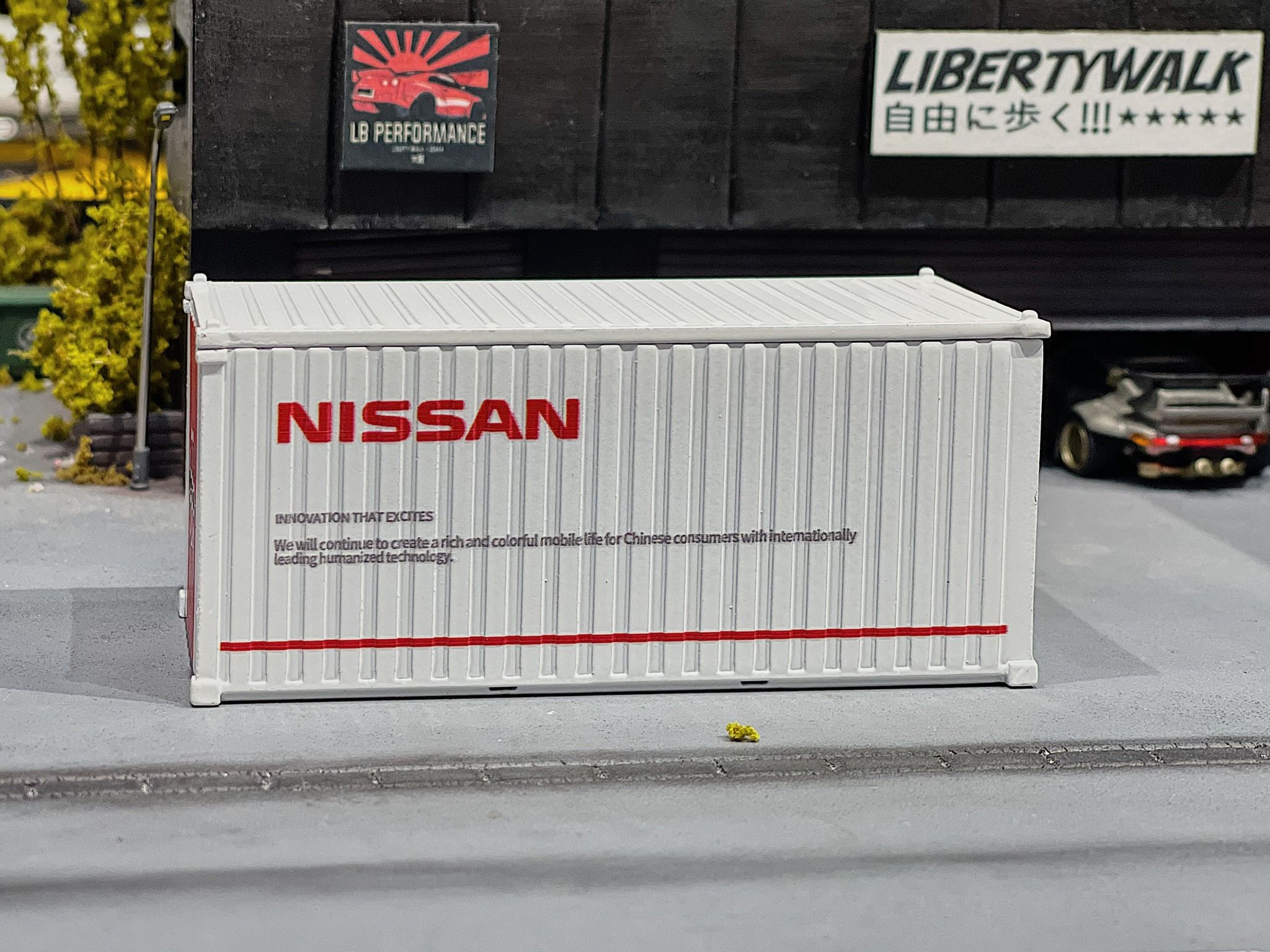 MÔ HÌNH CONTAINER 20 FEET NISSAN,TỶ LỆ 1/64