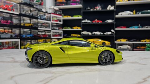  XE MÔ HÌNH MCLAREN ARTURA,TỶ LỆ 1/18 GTSPIRIT 