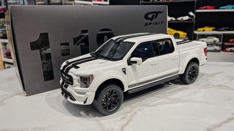  XE MÔ HÌNH FORD SHELBY F-150 STAR WHITE,TỶ LỆ 1/18 GTSPIRIT 