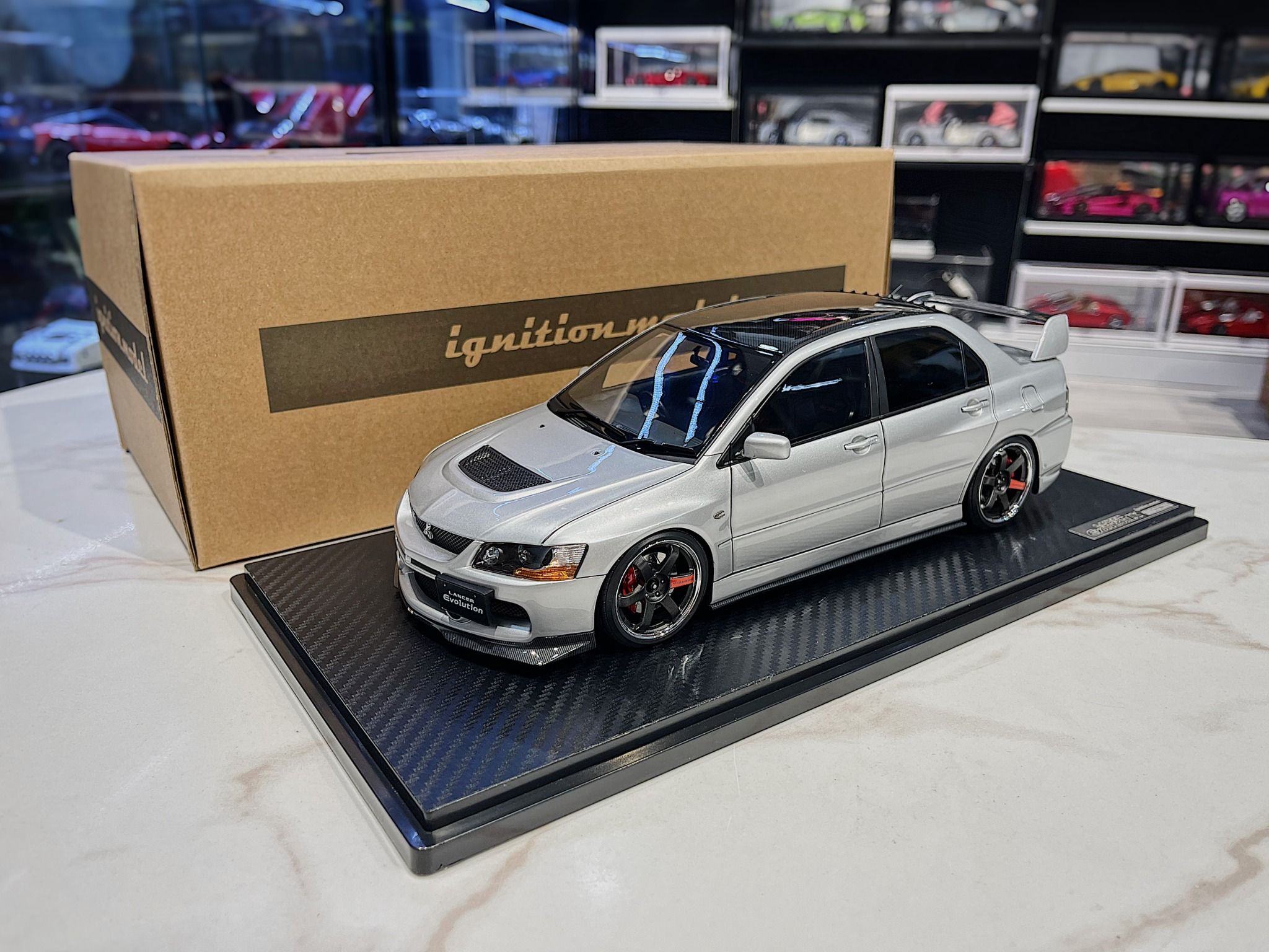 XE MÔ HÌNH MITSUBISHI LANCER EVOLUTION IX SILVER,TỶ LỆ 1/18 IGNITION