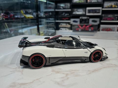  XE MÔ HÌNH PAGANI CINQUE ROADSTER,TỶ LỆ 1/18 ALMOSTREAL 