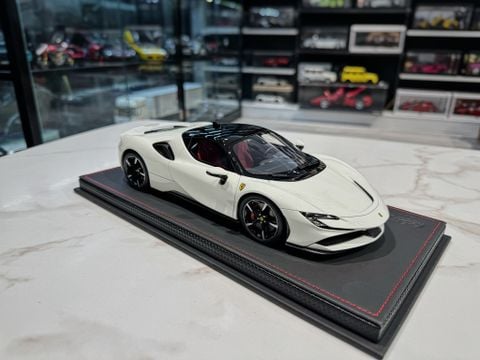  XE MÔ HÌNH FERRARI SF90 STRADALE WHITE,TỶ LỆ 1/18 BBR MODEL 