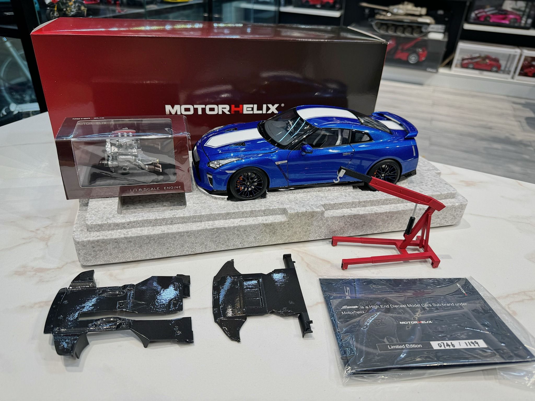 XE MÔ HÌNH NISSAN GT-R R35 50TH ANNIVERSARY BLUE,TỶ LỆ 1/18 MOTORHELIX