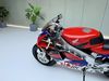 XE MÔ HÌNH MÔ TÔ HONDA NSR 250RR RED,TỶ LỆ 1/12 LCD MODEL
