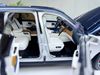 XE MÔ HÌNH ROLLS ROYCE CULLINAN BLUE SILVER,TỶ LỆ 1/18 KENGFAI