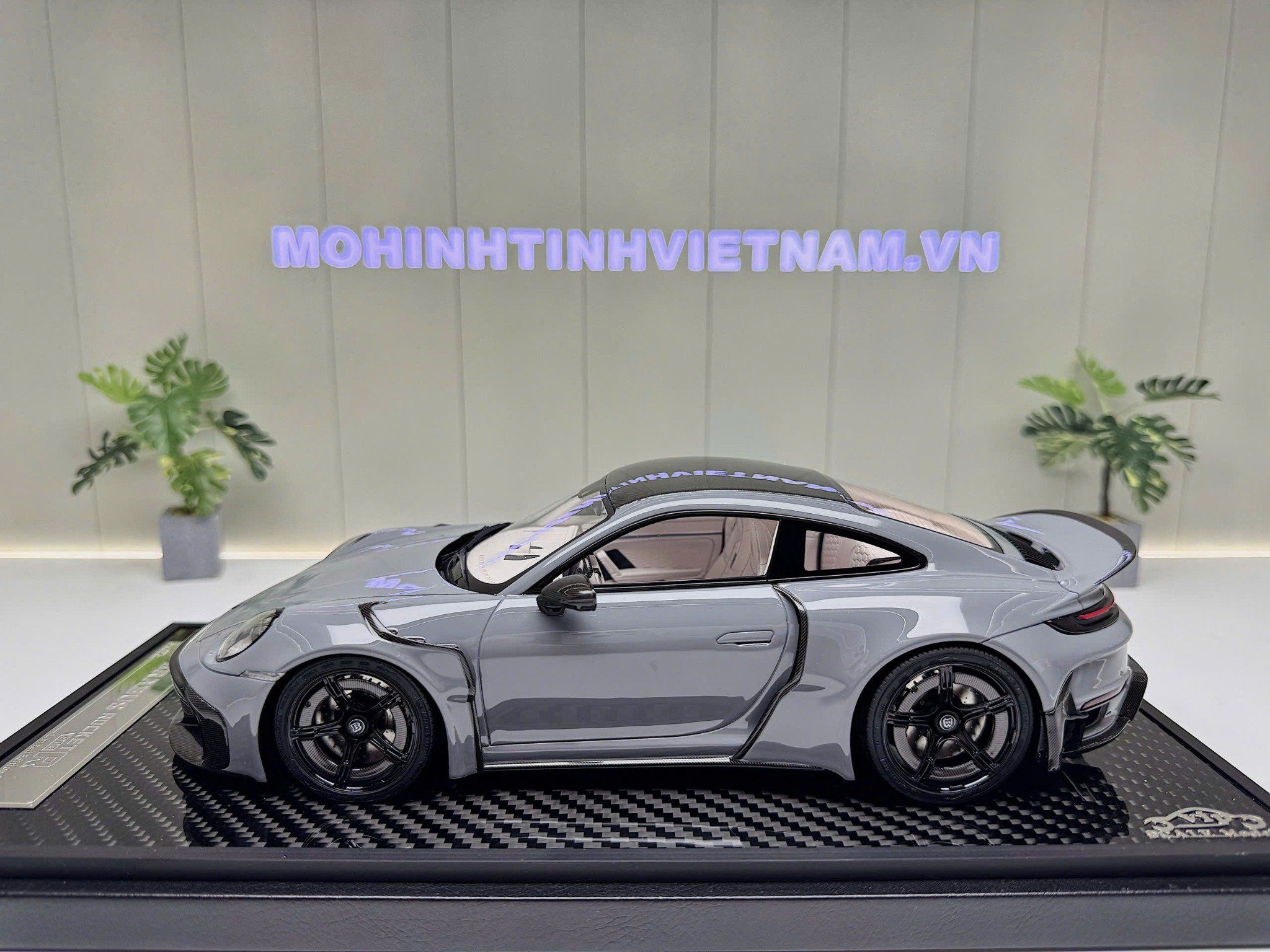 XE MÔ HÌNH PORSCHE 911 BRABUS ROCKET 900R GREY,TỶ LỆ 1/18 VIP MODEL