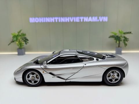  XE MÔ HÌNH MC LAREN F1 SILVER,TỶ LỆ 1/18 LCD MODEL 