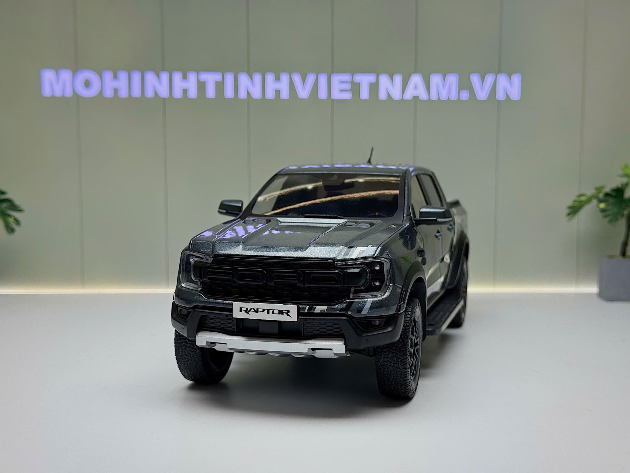 XE MÔ HÌNH FORD RAPTOR GREY,TỶ LỆ 1/18 MODEL CAR