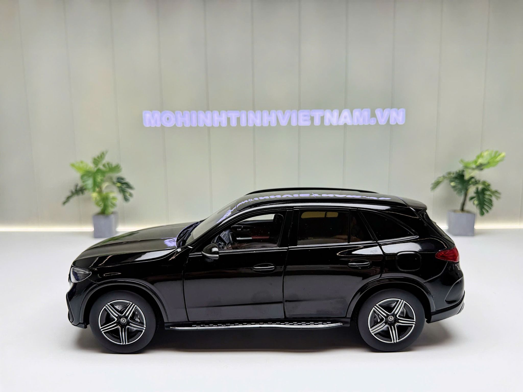 XE MÔ HÌNH MERCEDES BENZ GLC BLACK,TỶ LỆ 1/18 ISCALE