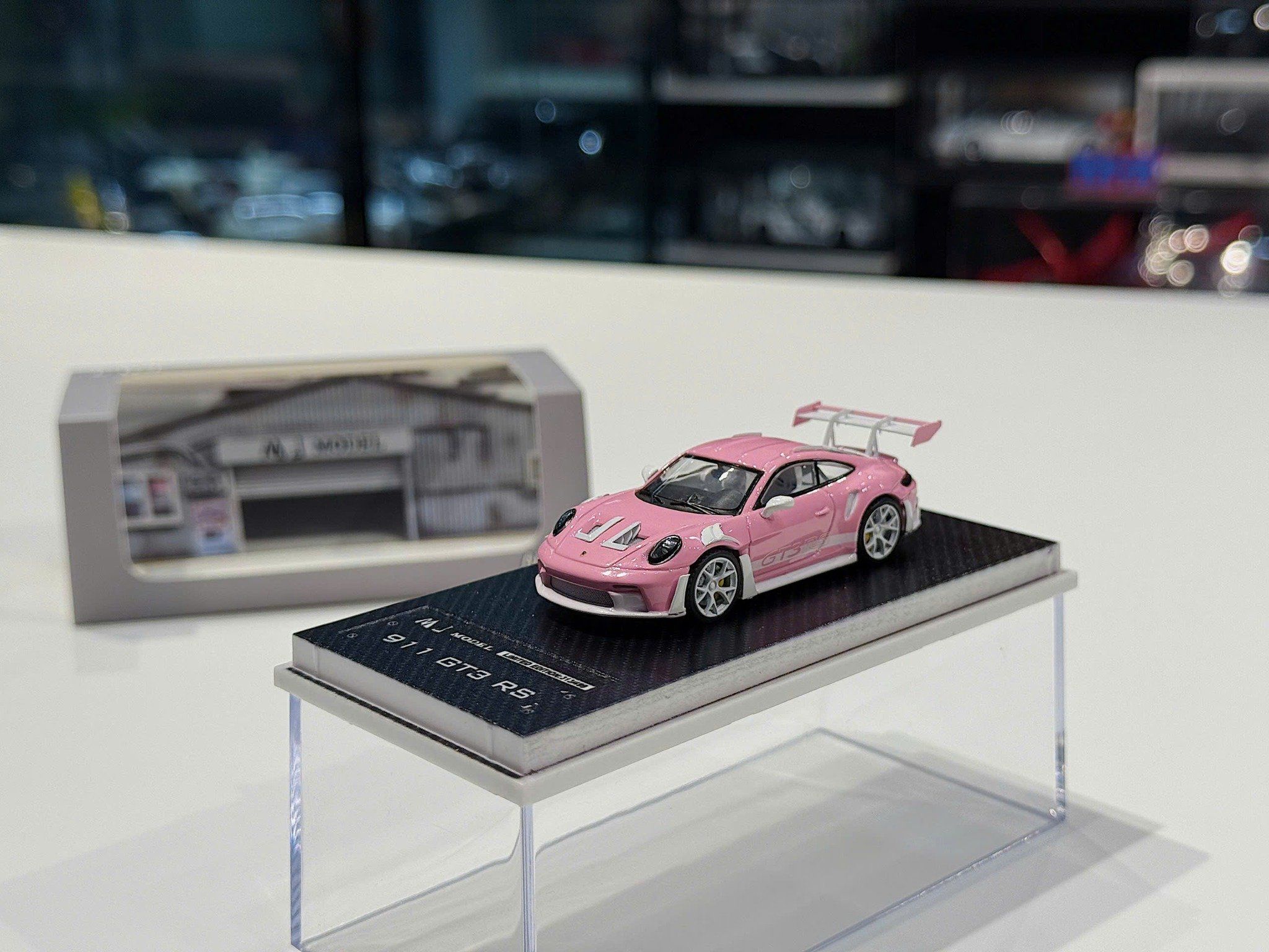 XE MÔ HÌNH PORSCHE 911 GT3 RS PINK WHITE,TỶ LỆ 1/64 MJ