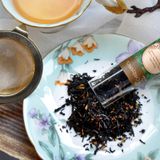  Trà Hoa Thảo Mộc Caramel - Ống Thủy Tinh Nút Bần 15g 