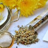  Ống Thủy tinh nút bần - Trà Royal Daisy 15g 