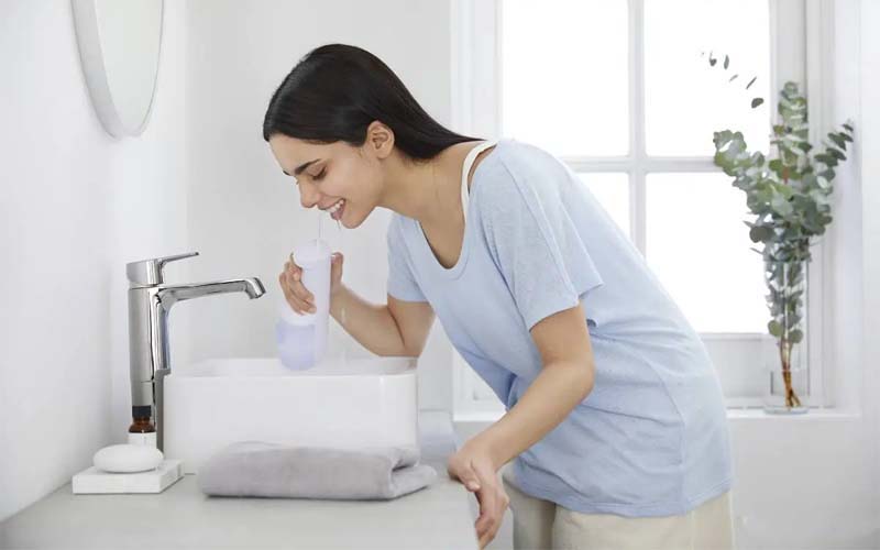 Máy Tăm Nước Cầm Tay Panasonic EW-DJ26