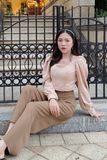  Áo croptop tay dài họa tiết trơn - WHITE CROP-TOP 