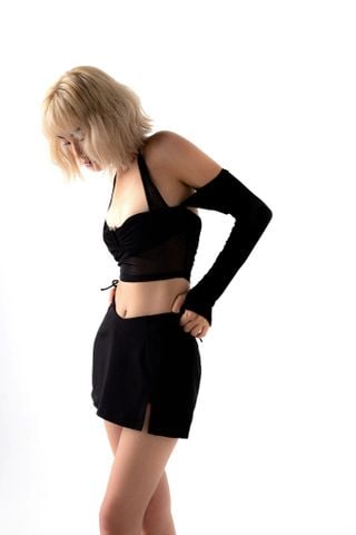  CLÉLIE Chân váy ngắn dáng ôm LUIA SKIRT 