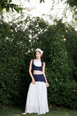  CLÉLIE Set áo corset 2 dây cột nơ nhún bèo và chân váy tơ dài JOYCE SET 