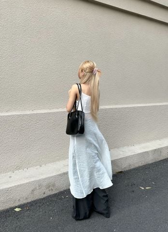 CLÉLIE Áo hai dây thiết kế tà dài ROSE TOP 