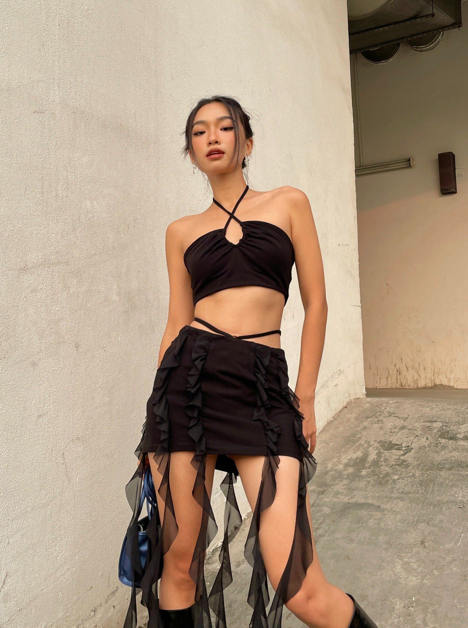 Set váy croptop body hack dáng áo croptop kèm chân váy ngắn thêu hình ấn tượng Lazadavn #6 Set váy croptop body hack dáng áo croptop kèm chân váy ngắn thêu hình ấn tượng Lazadavn