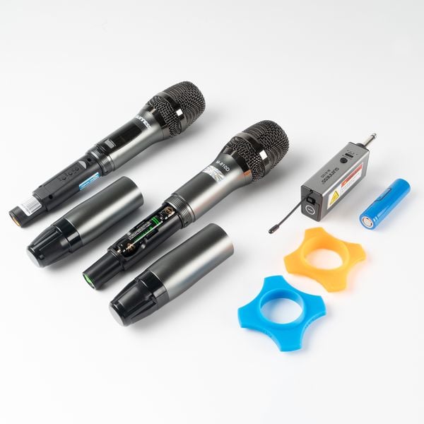 Bộ 2 Micro không dây GUINNESS M - 810D