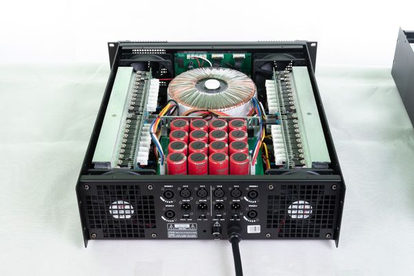 Power Amplifier GUINNESS PX - 6808