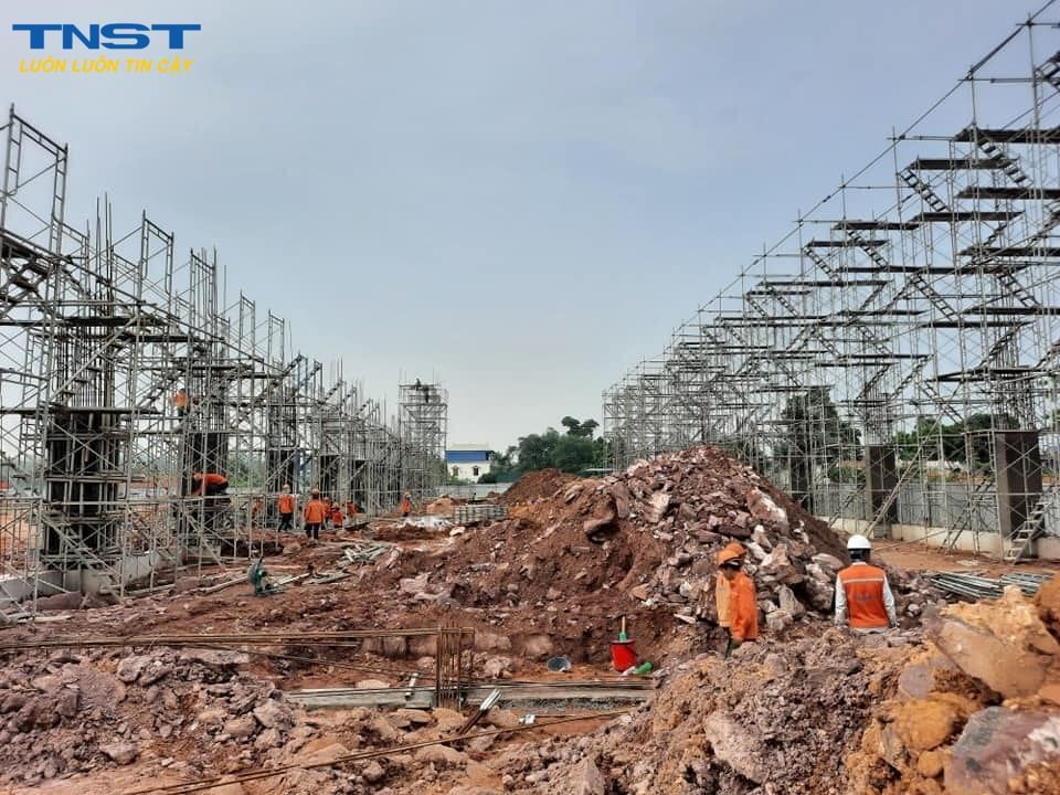  TNST NHỮNG NGÀY ĐẦU XÂY DỰNG 