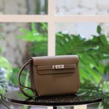  Kelly Depeches 25 Pouch Togo Etoupe PHW 