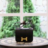  Constance 18 Epsom Black GHW 