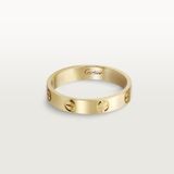  Cartier love rings 