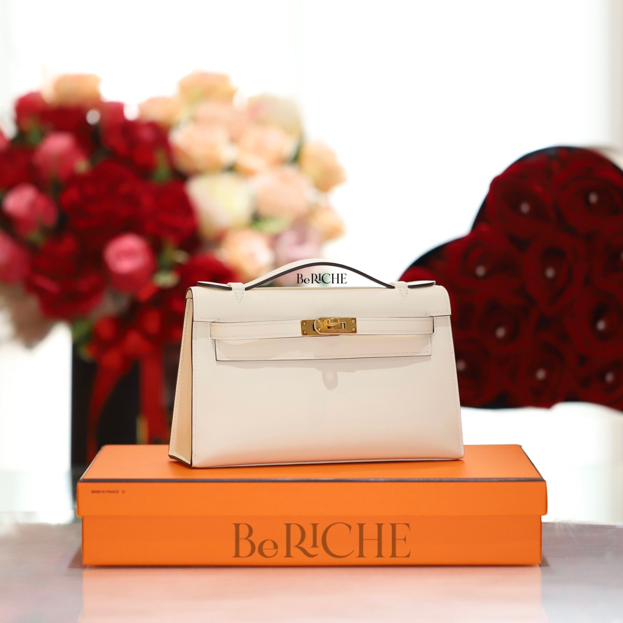 hermes kelly pochette ostrich