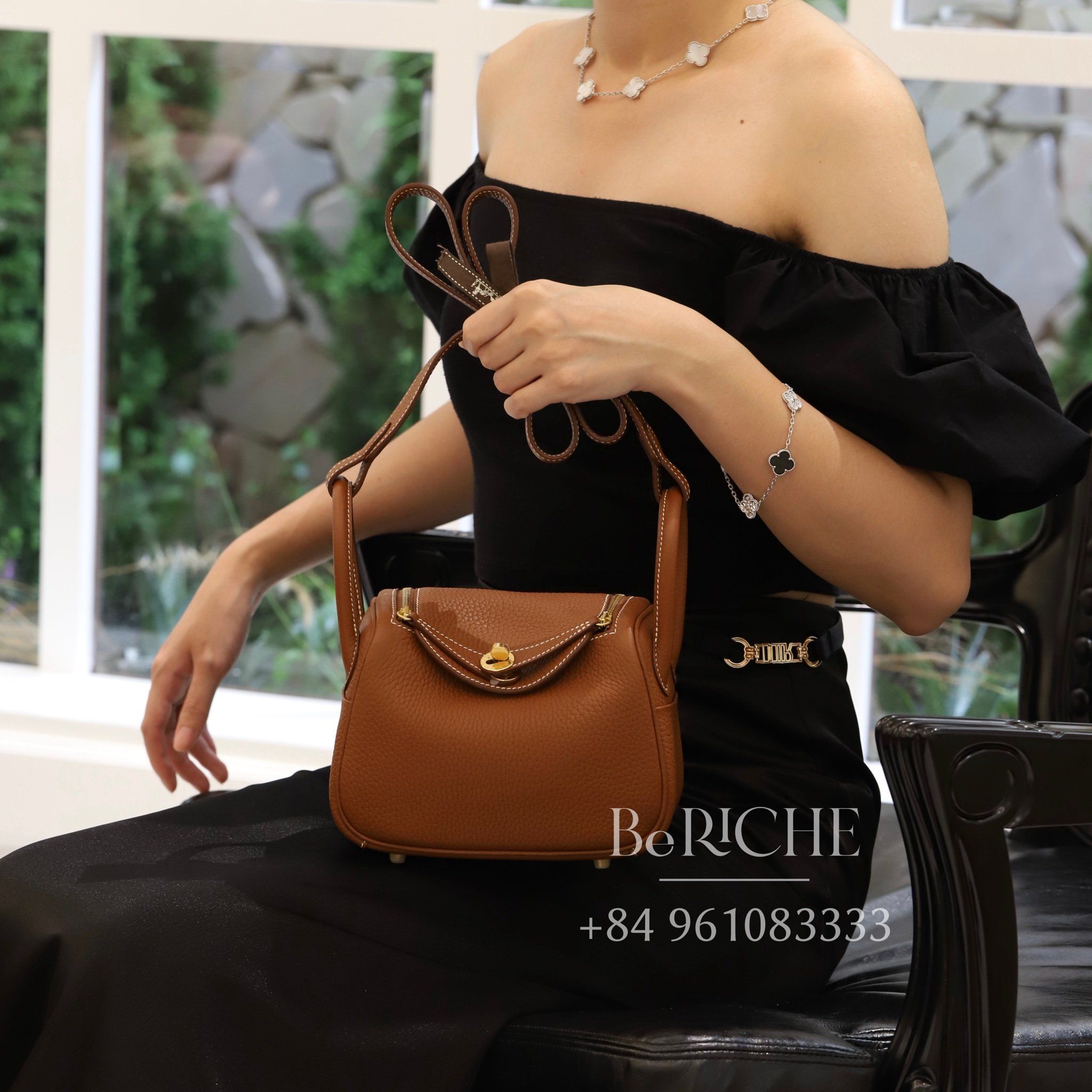 Hermes lindy small sale