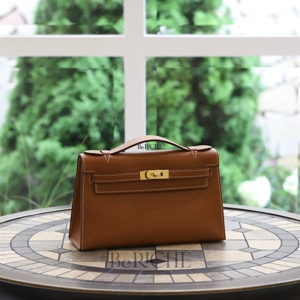  Kelly Pochette KP22 Swift Leather Gold GHW 