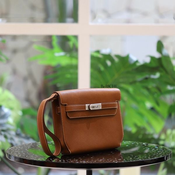  Kelly Depeches 25 Pouch Barenia Faubourg calfskin FAUVE PHW 