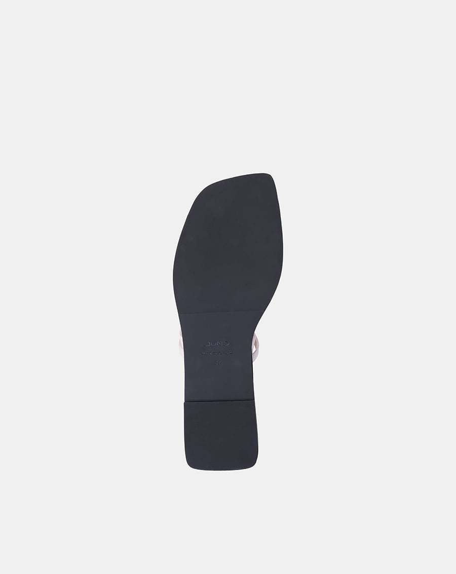 Giày Sandal Bệt Xỏ Ngón Trang Trí Khóa - Image 8