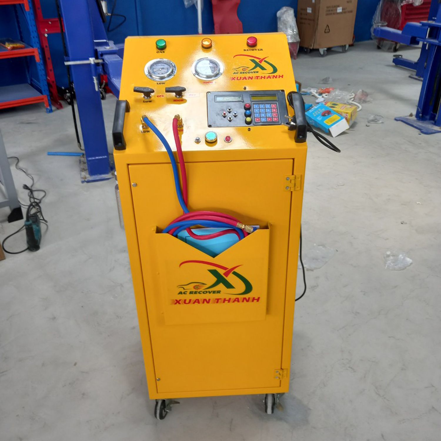  Máy  thu hồi gas lạnh, kiểm tra rò rỉ, hút chân không, nạp gas lạnh, dầu lạnh XT-689-MT - Điện Lạnh Xuân Thành 