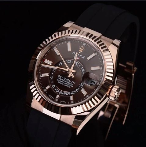  Rolex Sky Dweller 326235 Mặt Số Chocolate - REPLICA 
