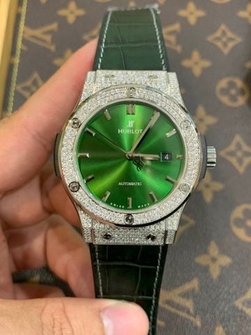  Đồng hồ Hublot Classic Fusion Green Lên Moissanite Hongkong 