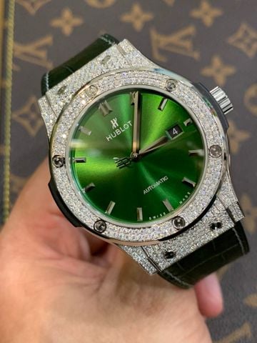  Đồng hồ Hublot Classic Fusion Green Lên Moissanite Hongkong 