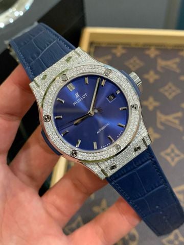  Đồng hồ Hublot Classic Fusion Blue Lên Moissanite Hongkong 